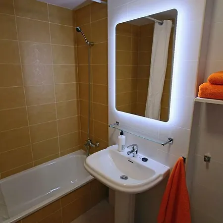La Perla Sea View, Pool, Parking And Wifi *