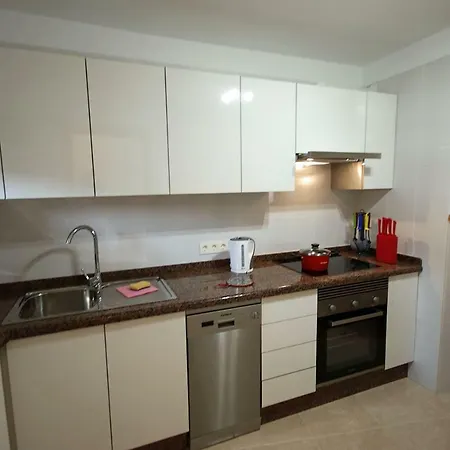 Appartement La Perla Sea View, Pool, Parking And Wifi *